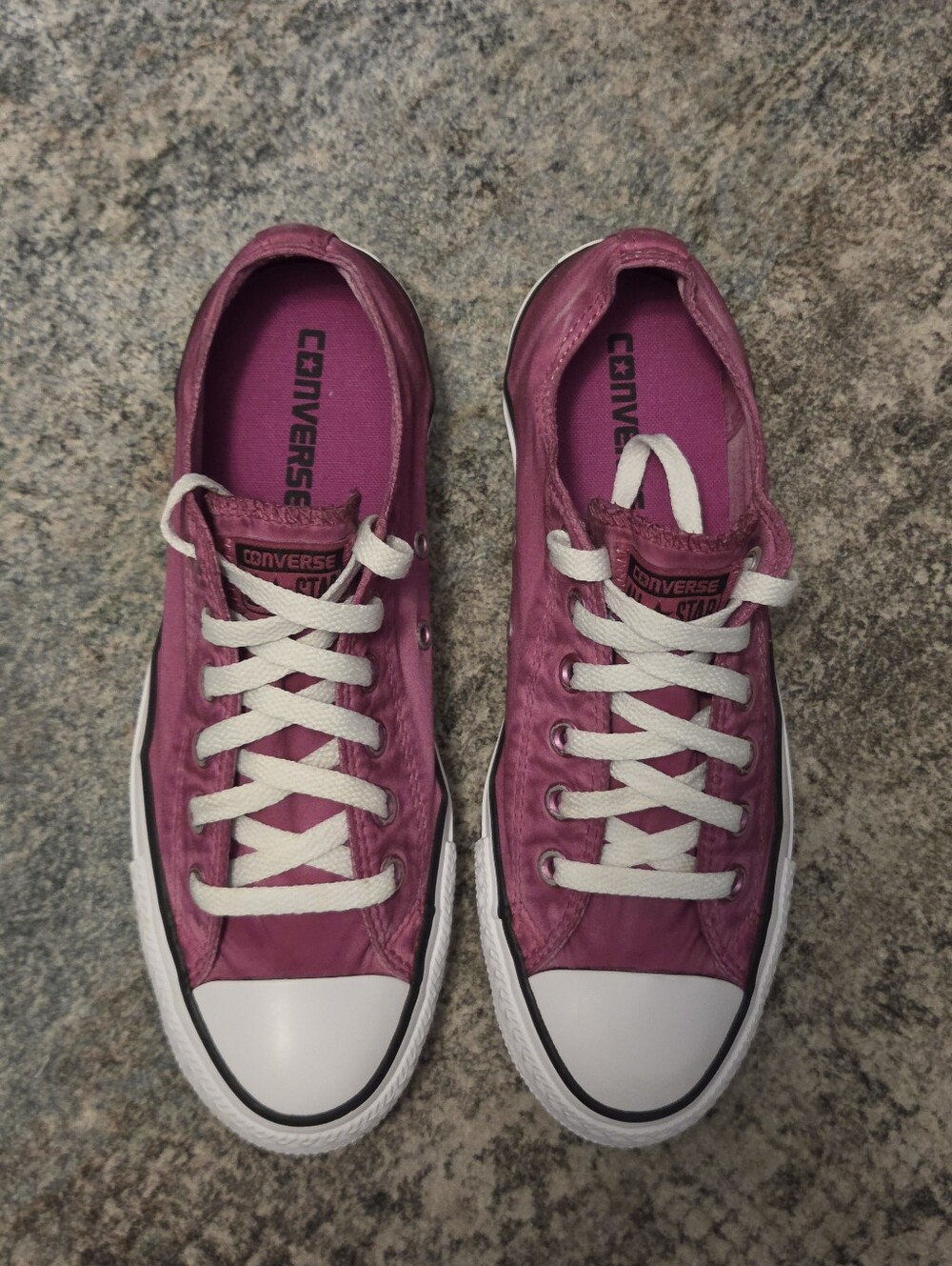 Converse All Star Low Slip-On Sneakers Magenta Pink Satin Women’s 9.5 - Picture 2 of 8